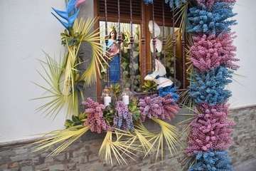 Telde pide la protección de María Auxiliadora con el rezo del 'Regina Coello' (Foto Francisco Javier Santana)